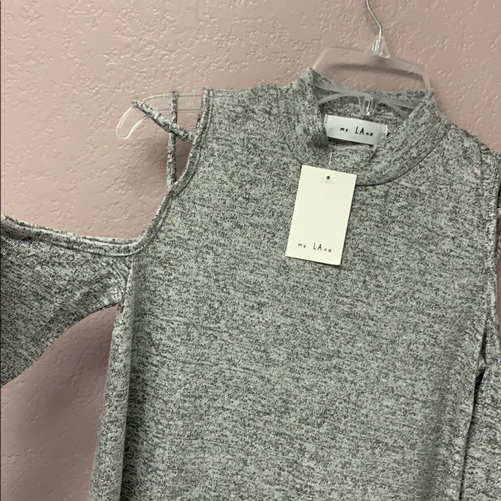 My LAnd Strappy Cold Shoulder Long Top Small NWT